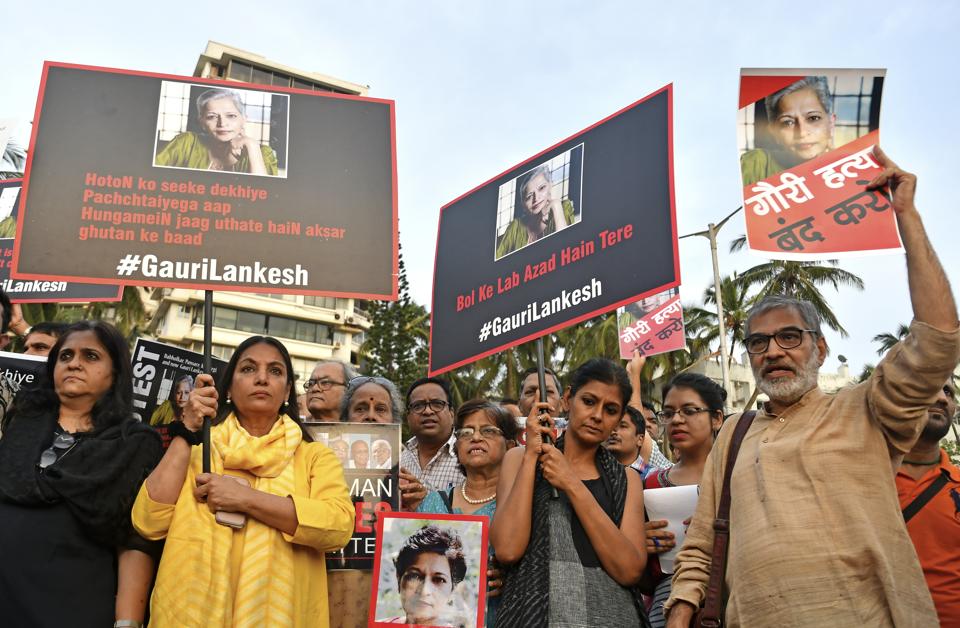 21 Gun Salute for the Mahatma Gauri Lankesh – In pictures.
